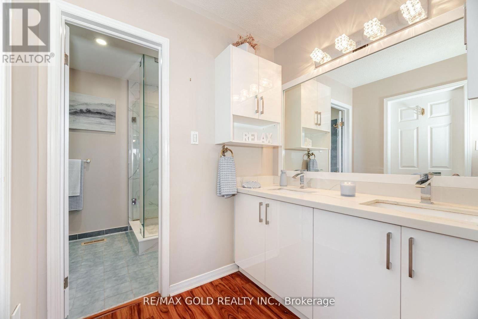 26 MOSSBANK DRIVE Image 14