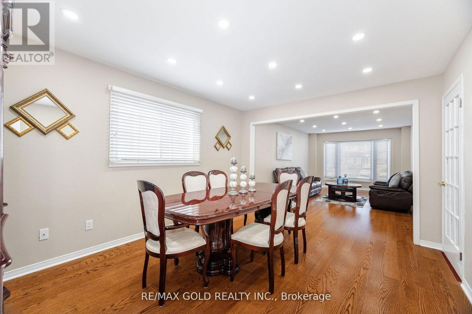 26 MOSSBANK DRIVE Image 6