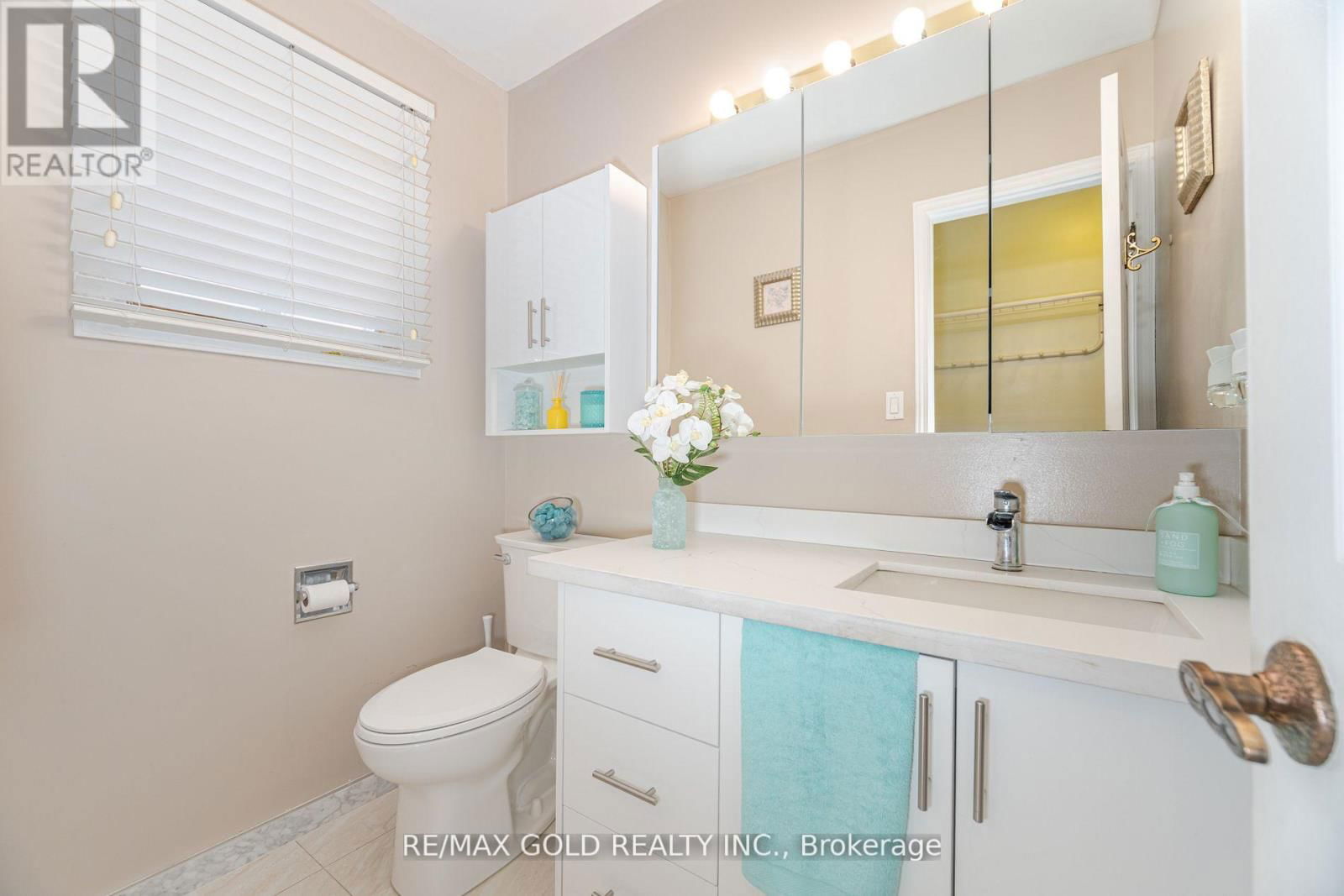 26 MOSSBANK DRIVE Image 8