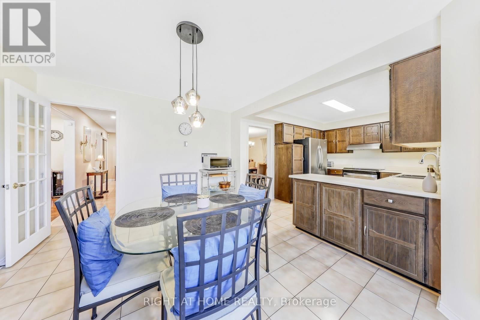 4341 IDLEWILDE CRESCENT Image 21