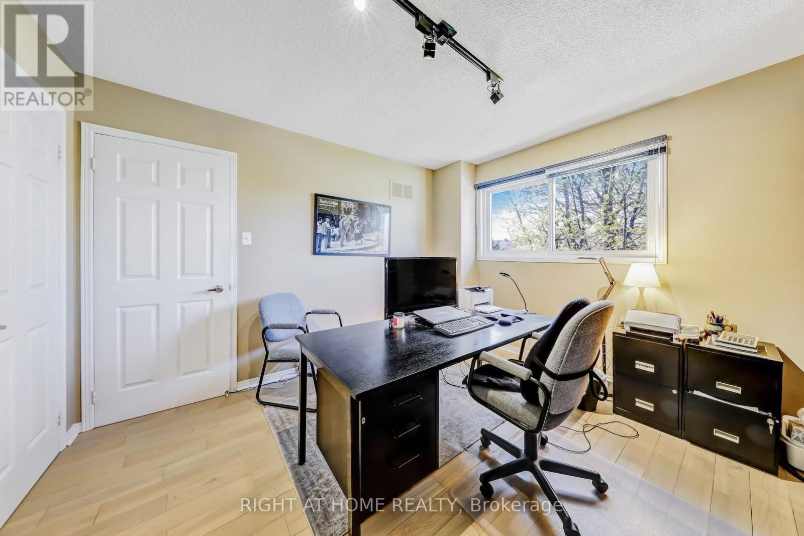 4341 IDLEWILDE CRESCENT Image 28