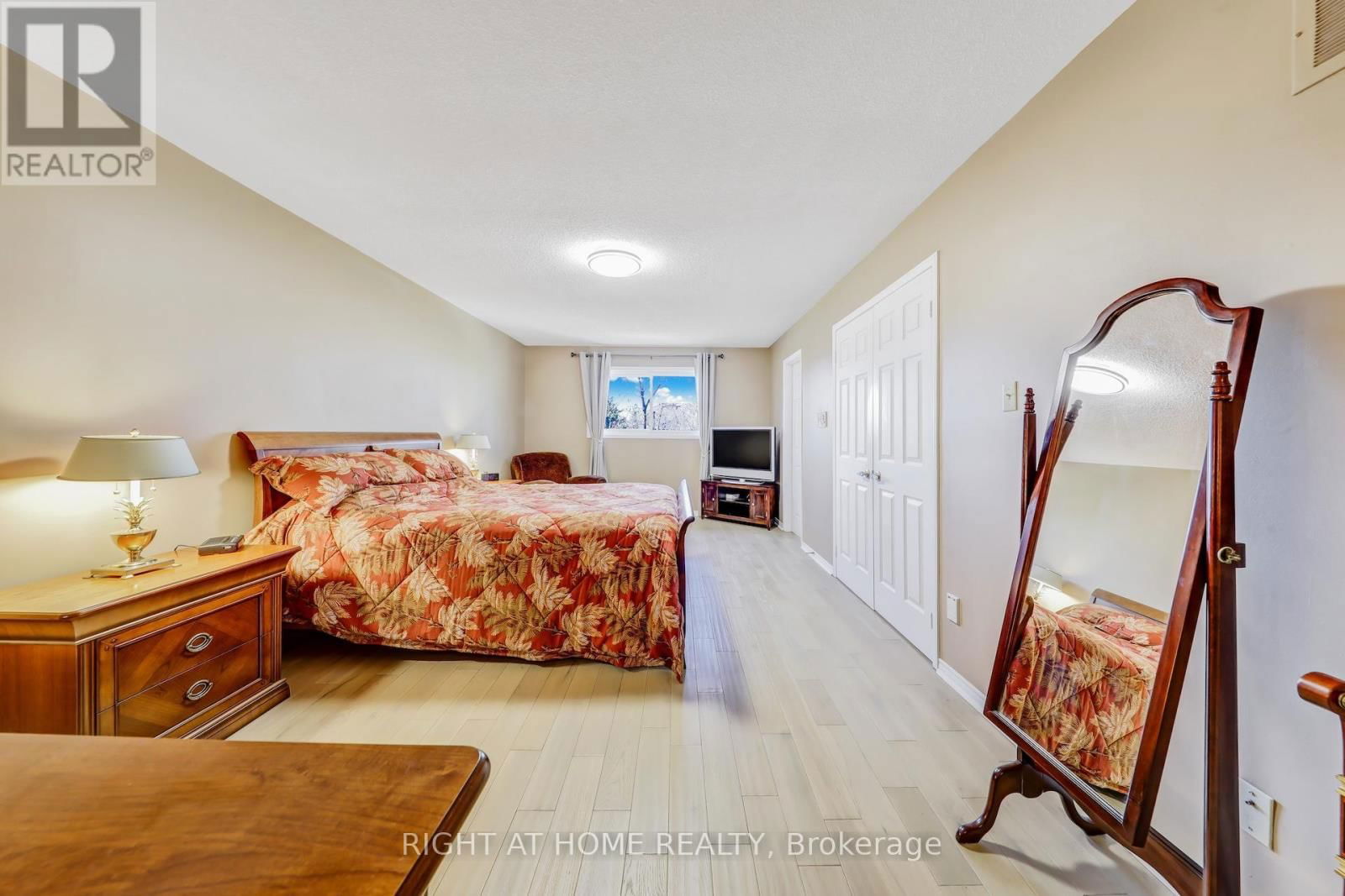 4341 IDLEWILDE CRESCENT Image 34