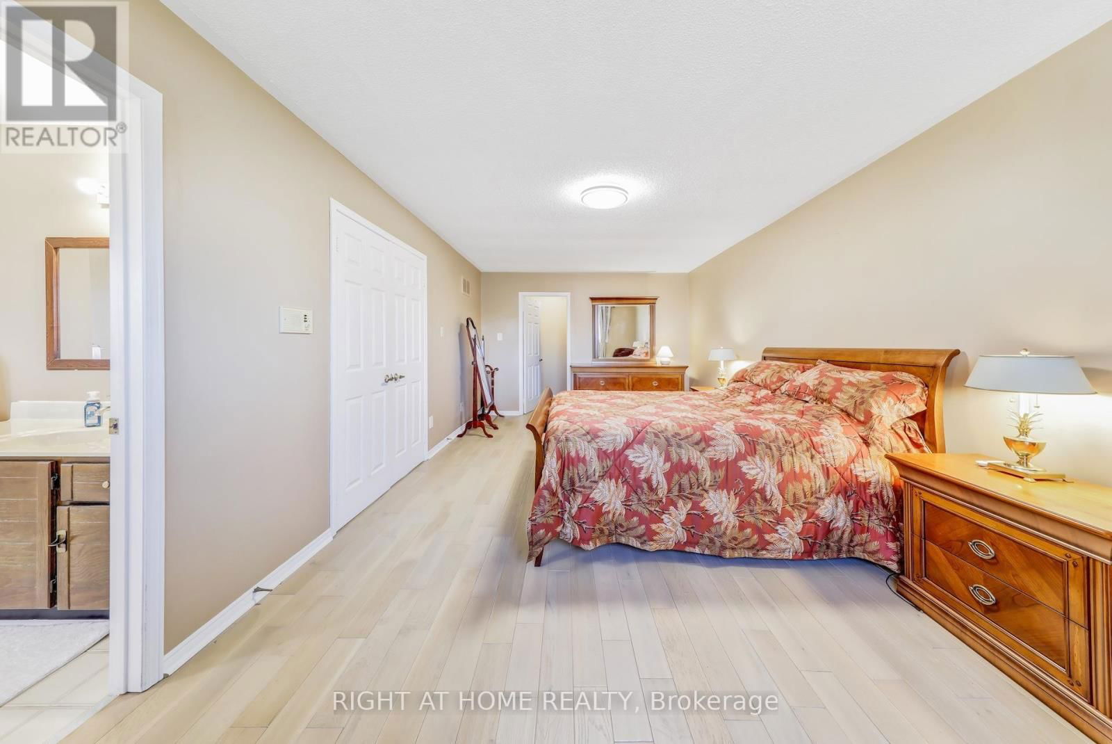 4341 IDLEWILDE CRESCENT Image 35