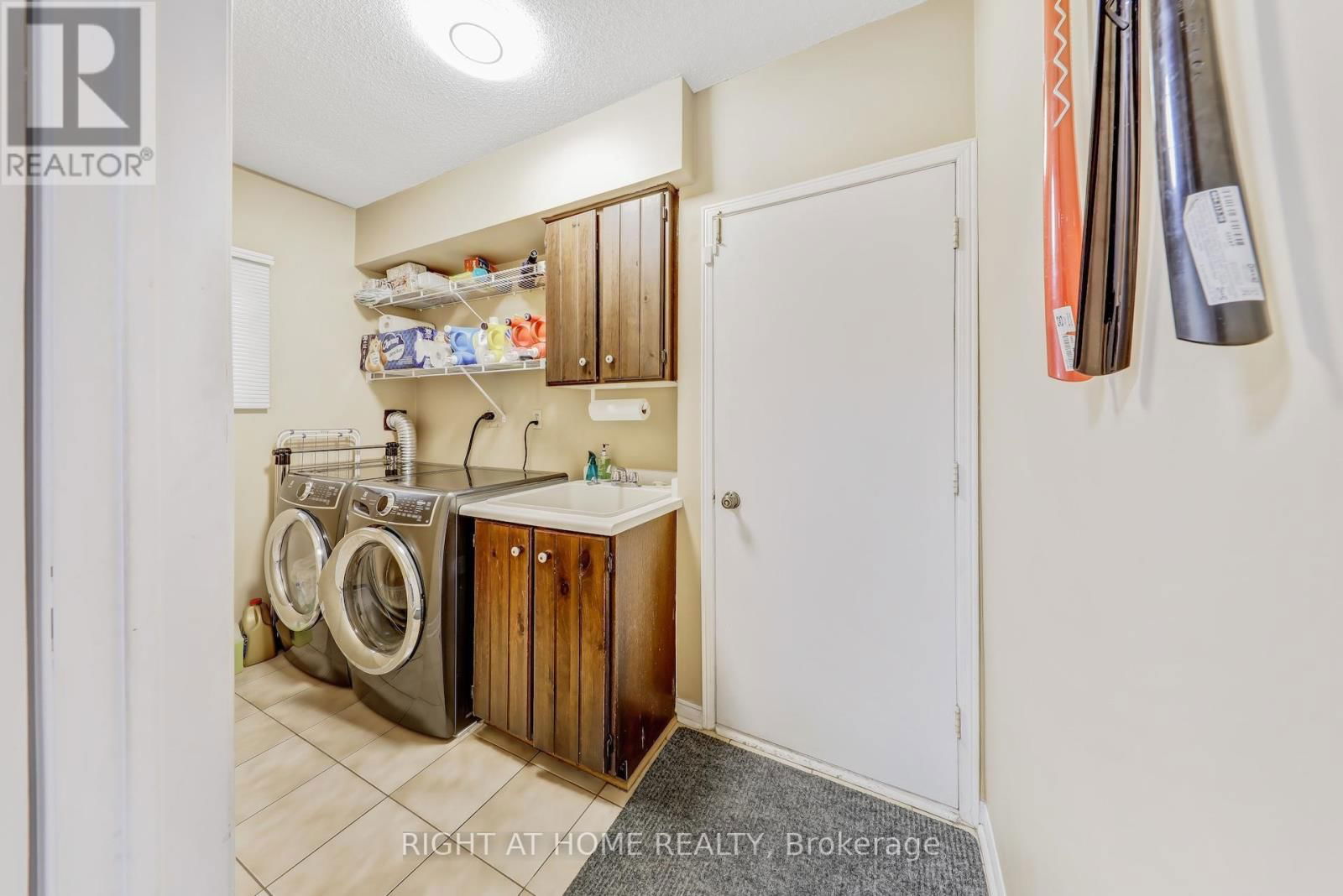 4341 IDLEWILDE CRESCENT Image 41