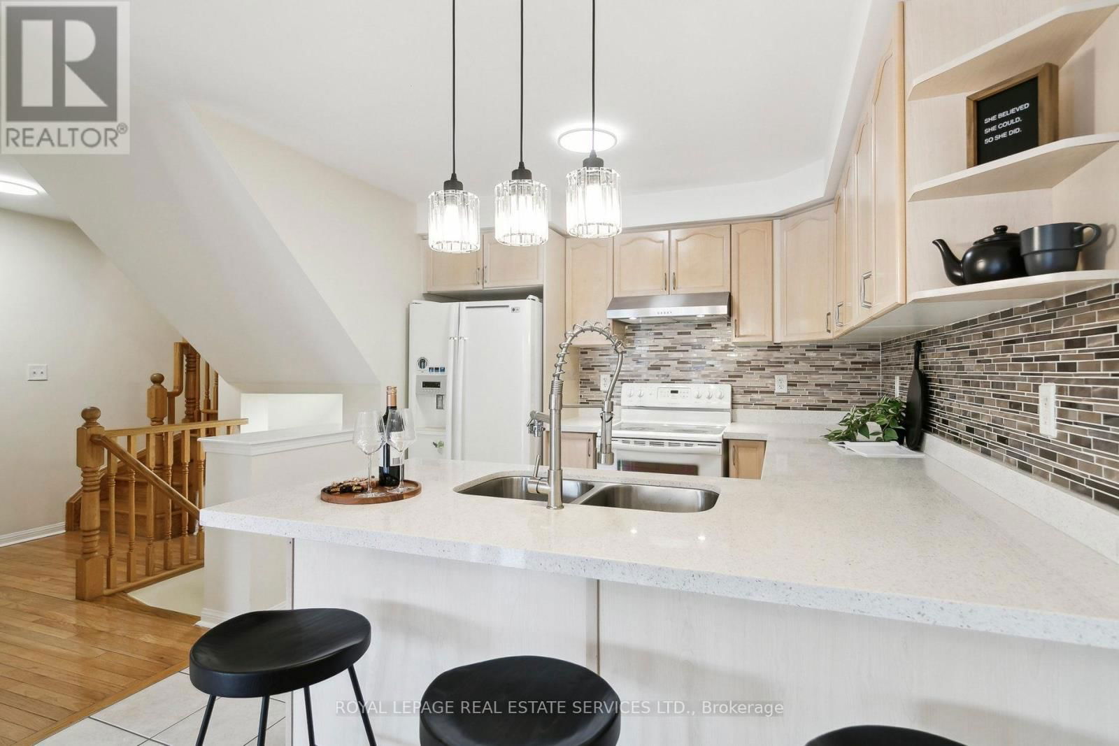 3033 DRUMLOCH AVENUE Image 18