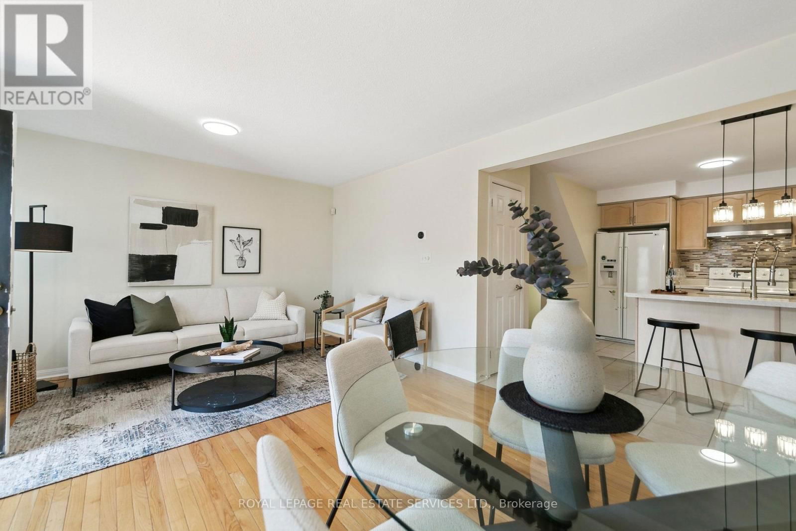 3033 DRUMLOCH AVENUE Image 26
