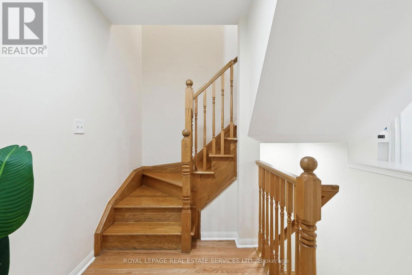 3033 DRUMLOCH AVENUE Image 31