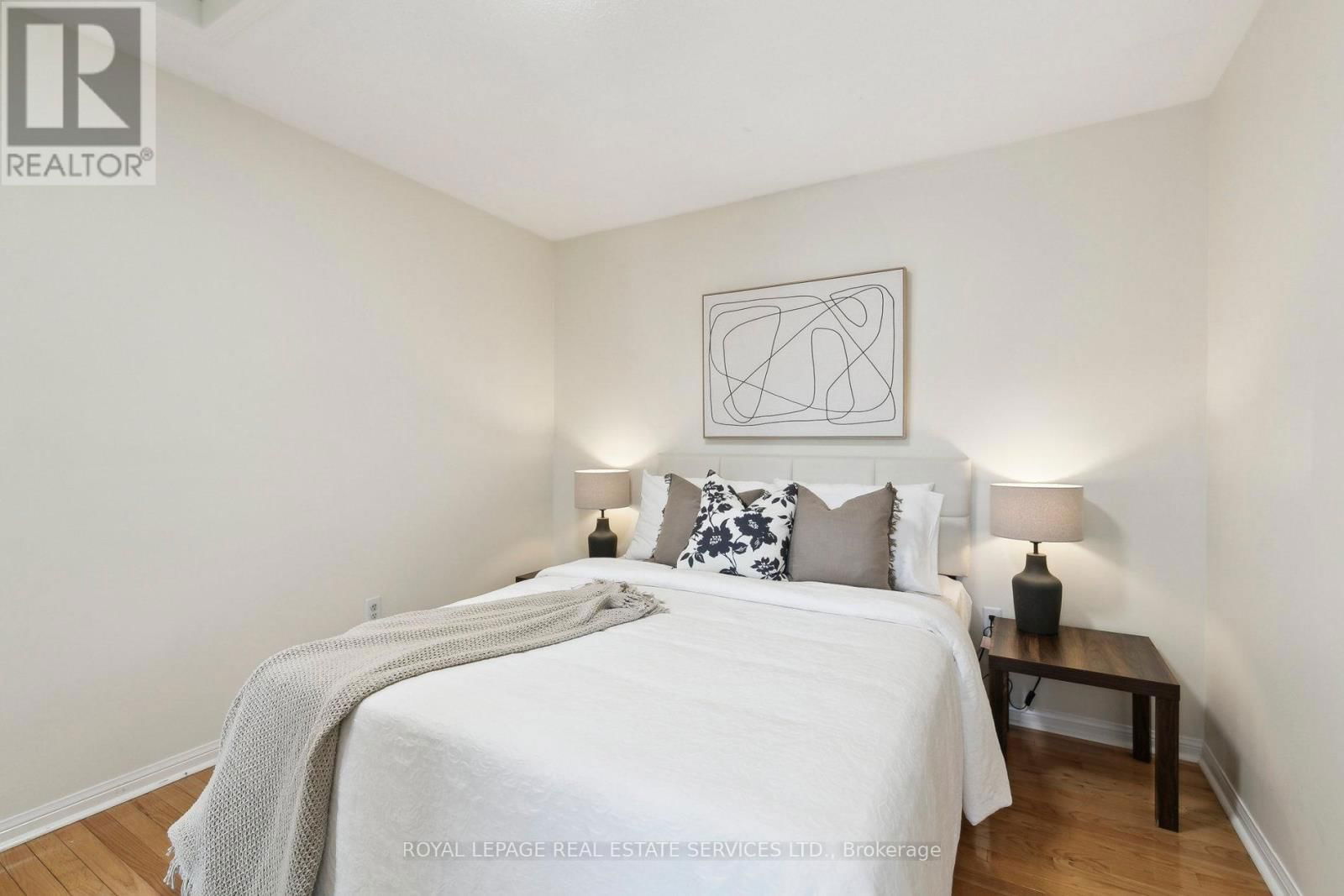 3033 DRUMLOCH AVENUE Image 36