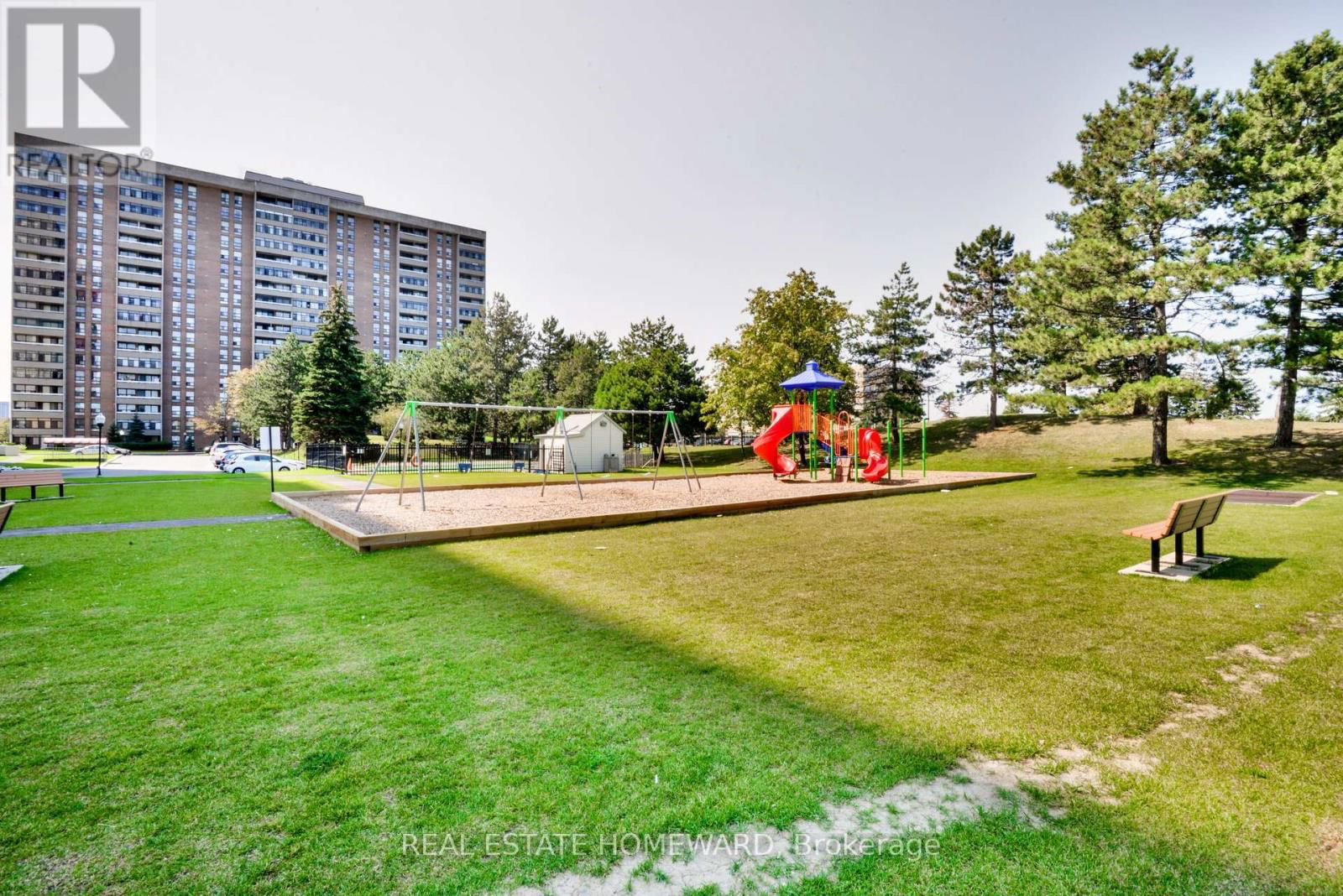 709 - 25 KENSINGTON ROAD Image 23