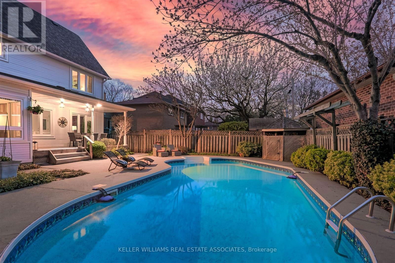 599 LAKESIDE AVENUE Image 35