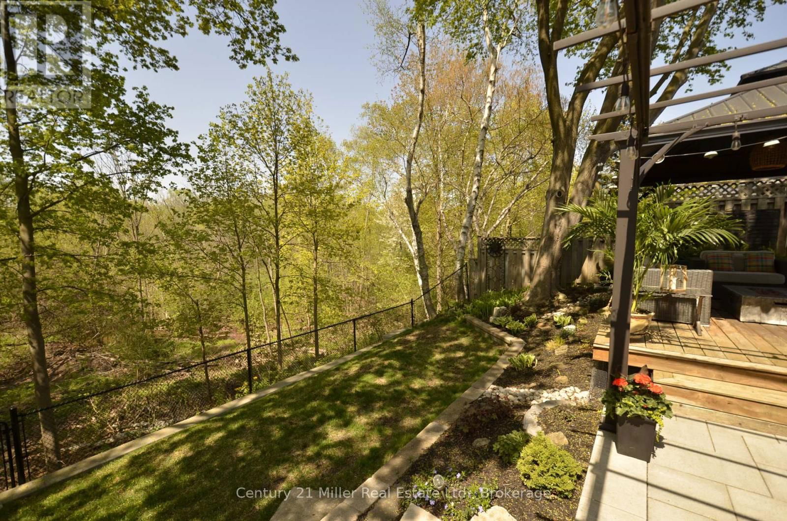 2301 DEVON ROAD Image 43