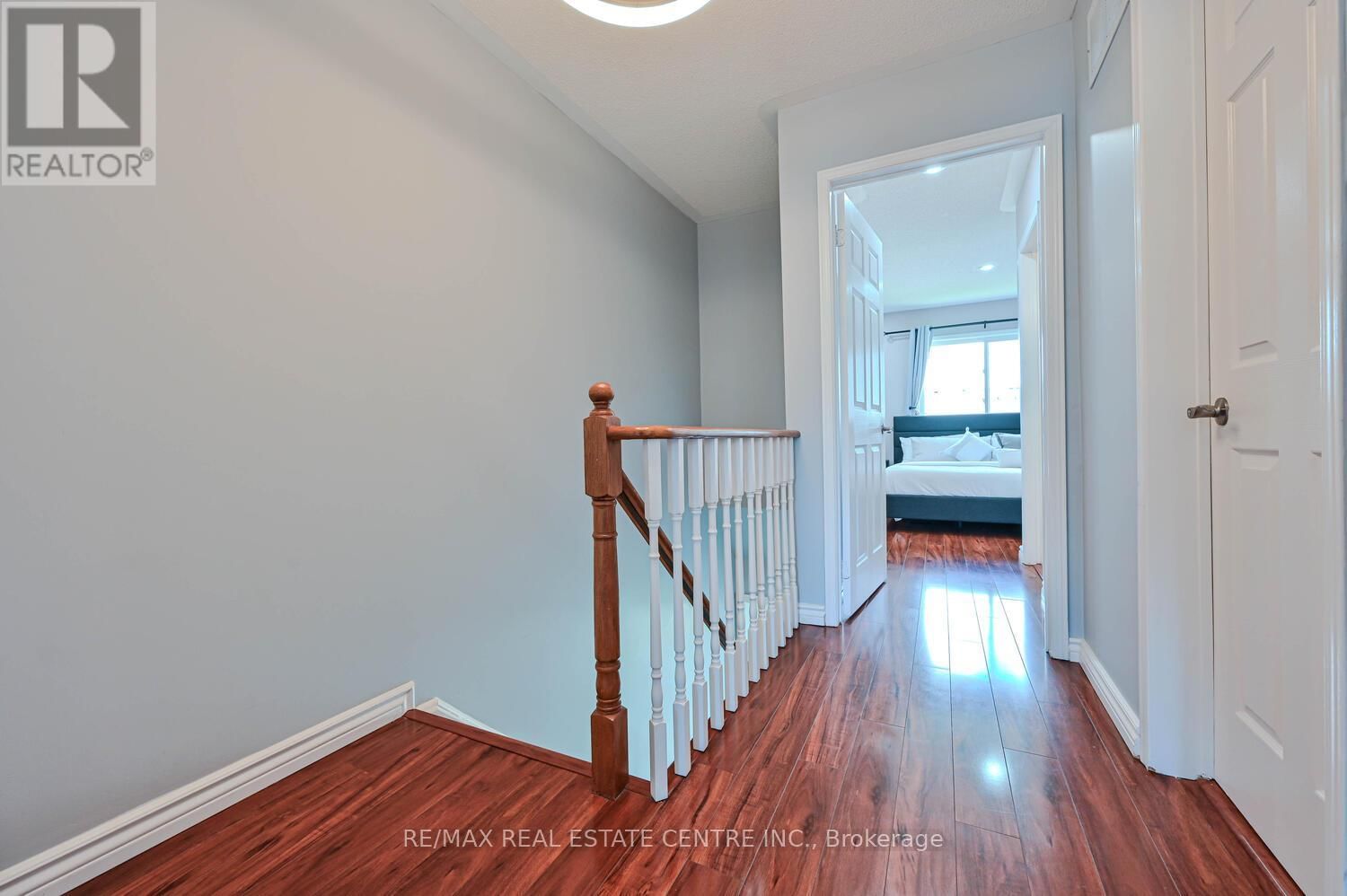 93 - 4950 ALBINA WAY Image 20