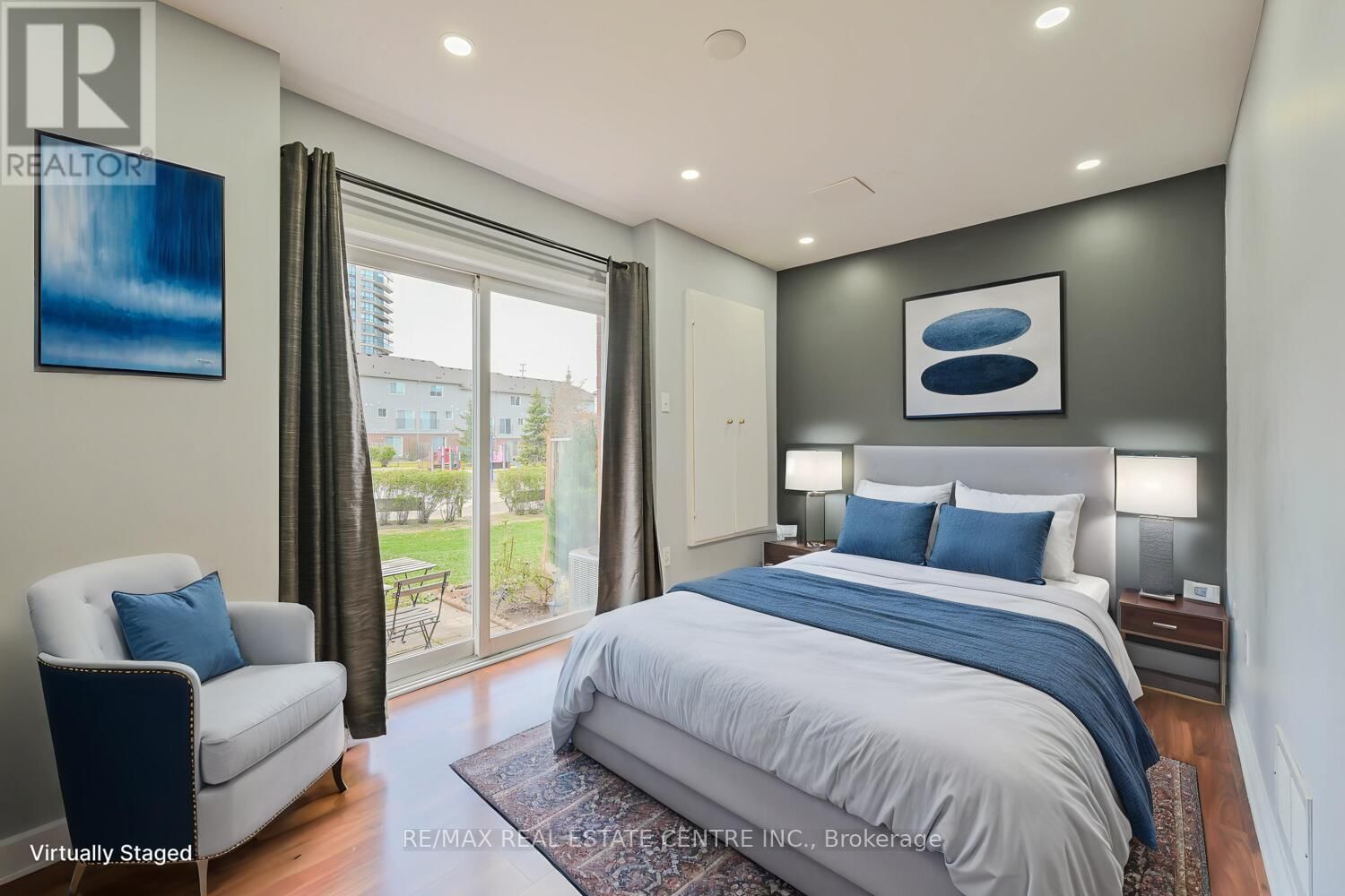 93 - 4950 ALBINA WAY Image 36