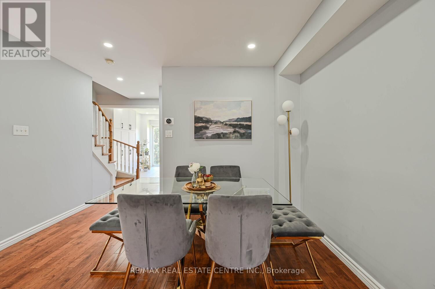 93 - 4950 ALBINA WAY Image 9