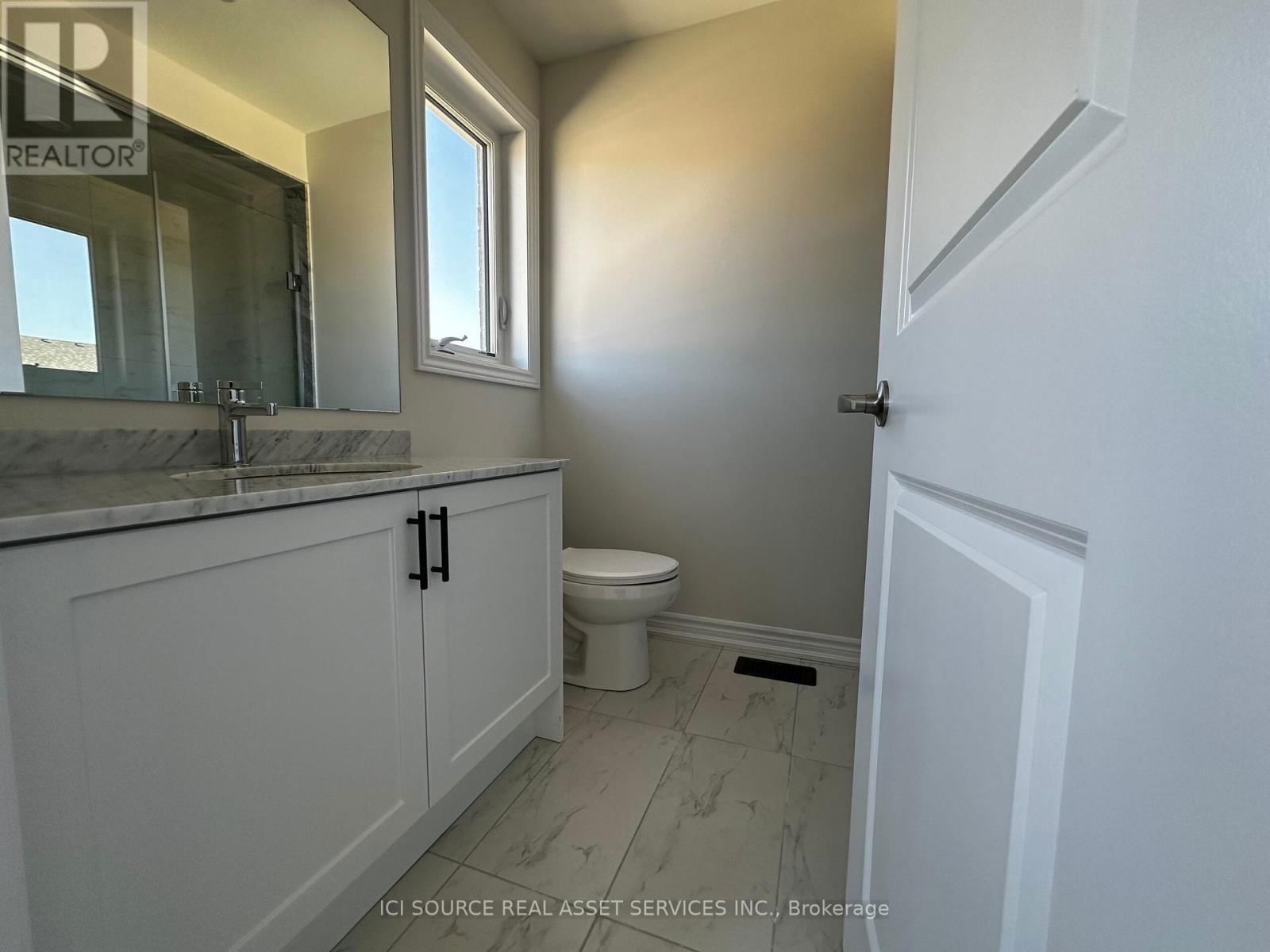 404 TIM MANLEY AVENUE Image 4