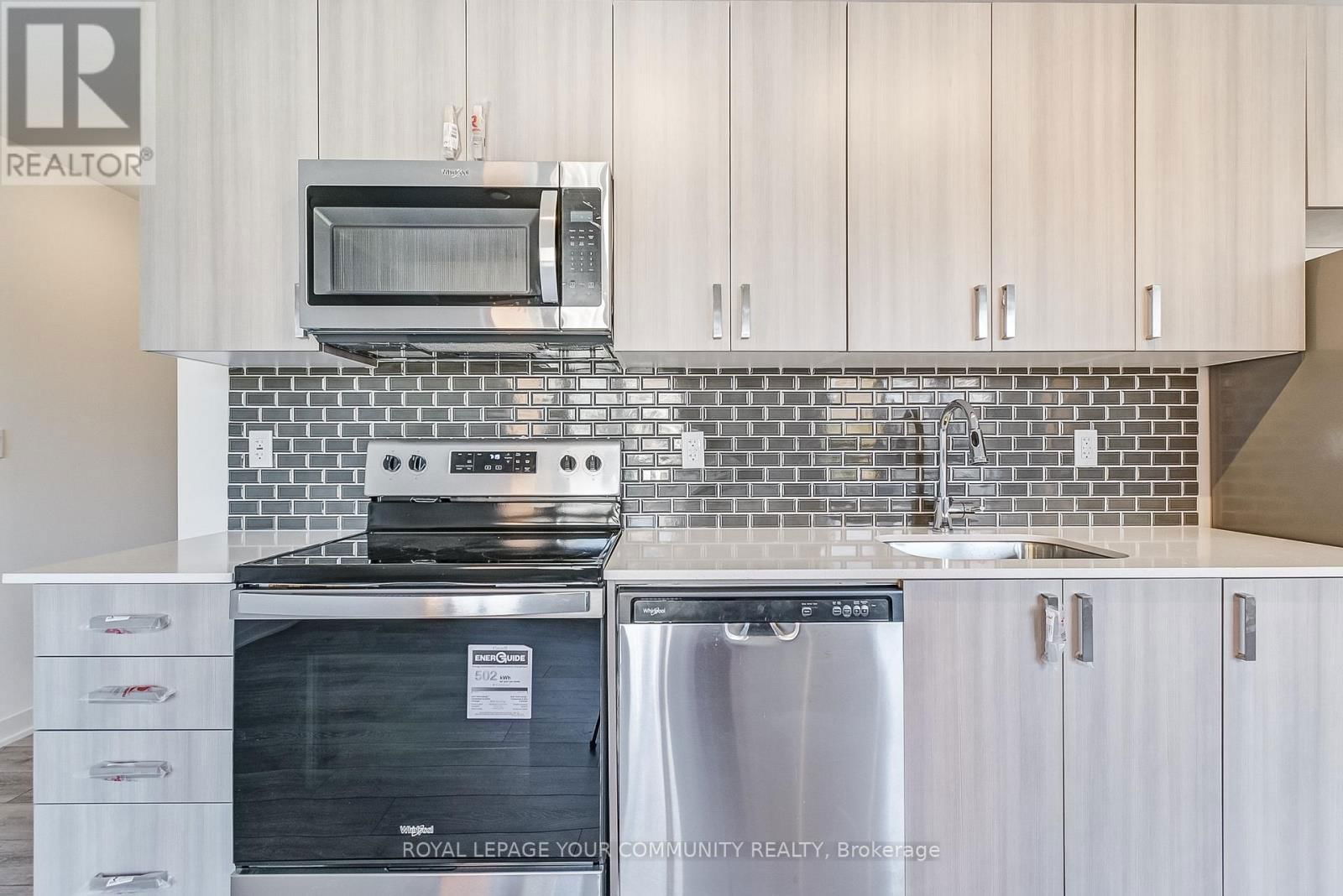 Unit 4 - 4017 HICKORY DRIVE Image 7