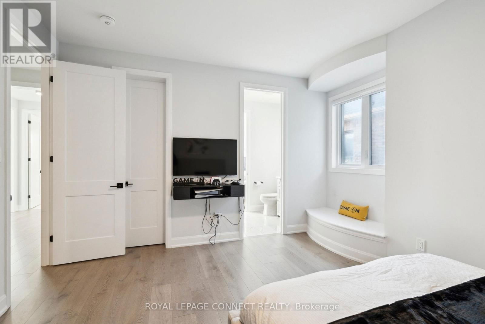 1428 FORD STRATHY CRESCENT Image 29