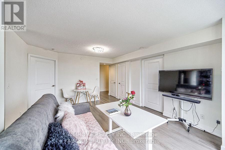 2022 - 2 EVA ROAD Image 10