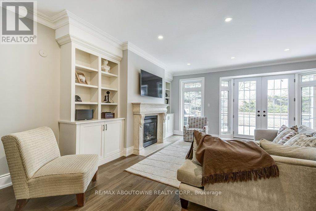 21 CHISHOLM STREET Image 14