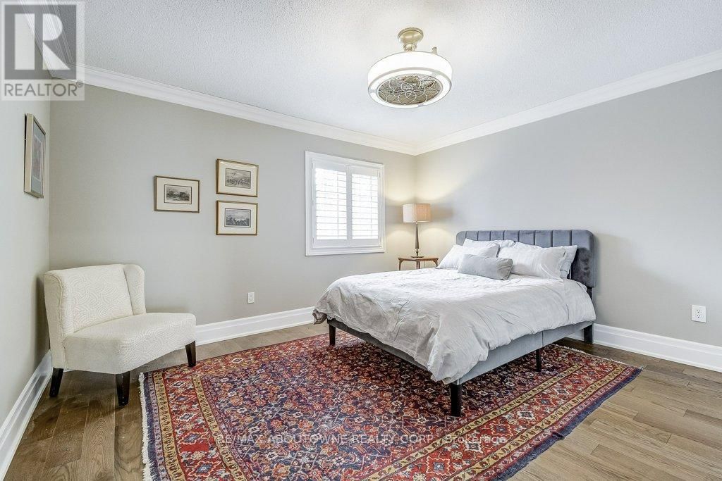 21 CHISHOLM STREET Image 21