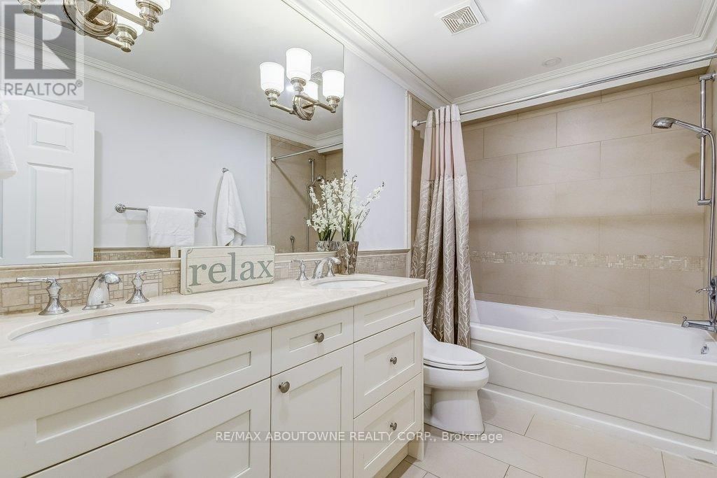 21 CHISHOLM STREET Image 22
