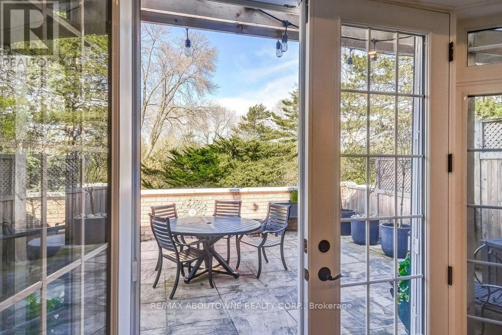 21 CHISHOLM STREET Image 31