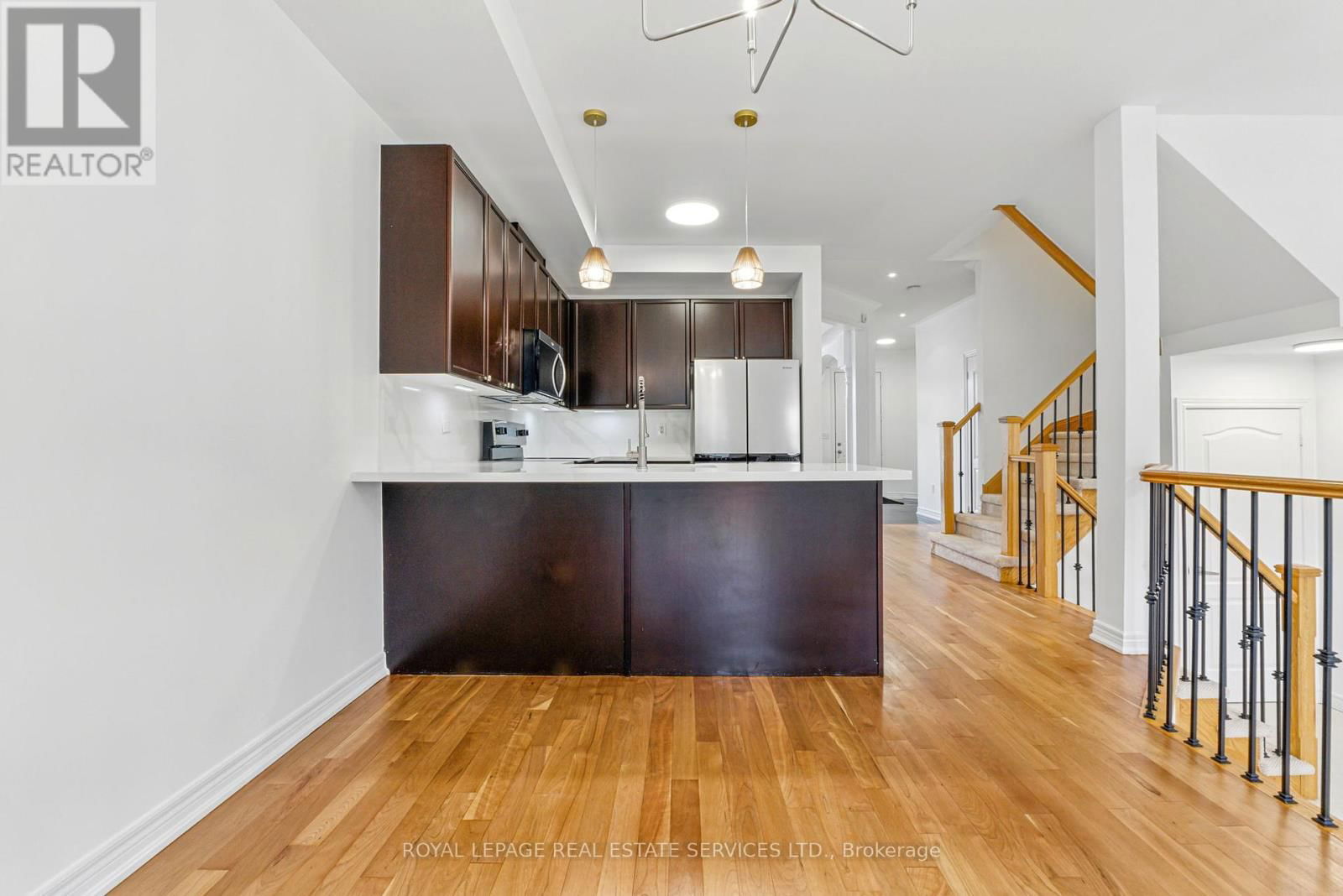 3349 EGLINTON AVENUE WEST Image 10