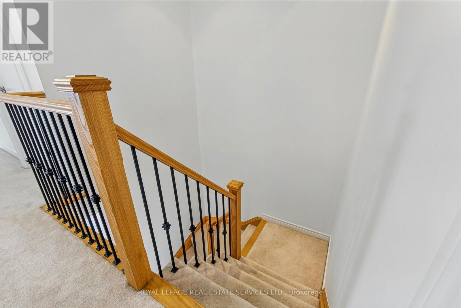 3349 EGLINTON AVENUE WEST Image 33