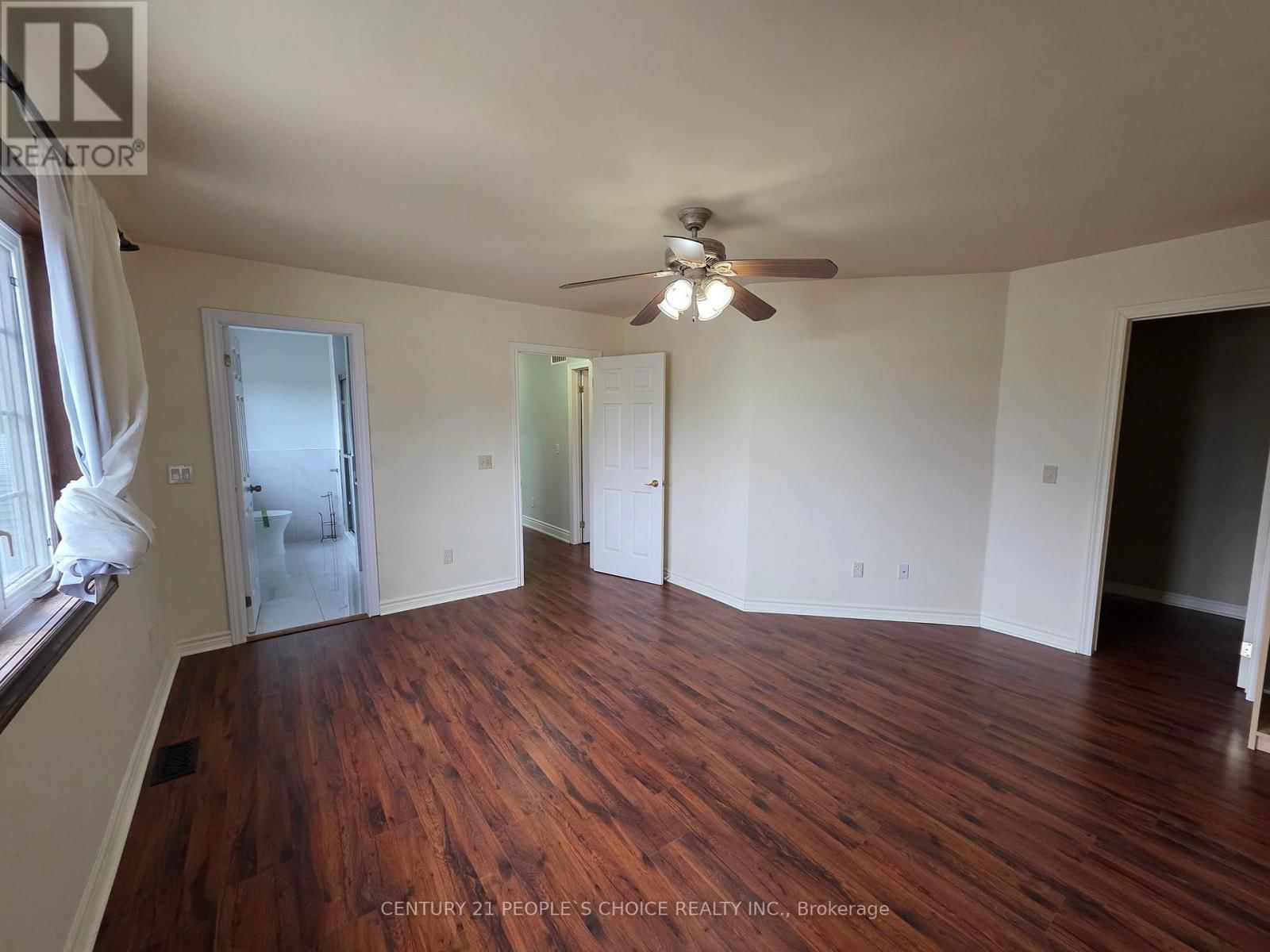 24 MADISON AVENUE Image 17