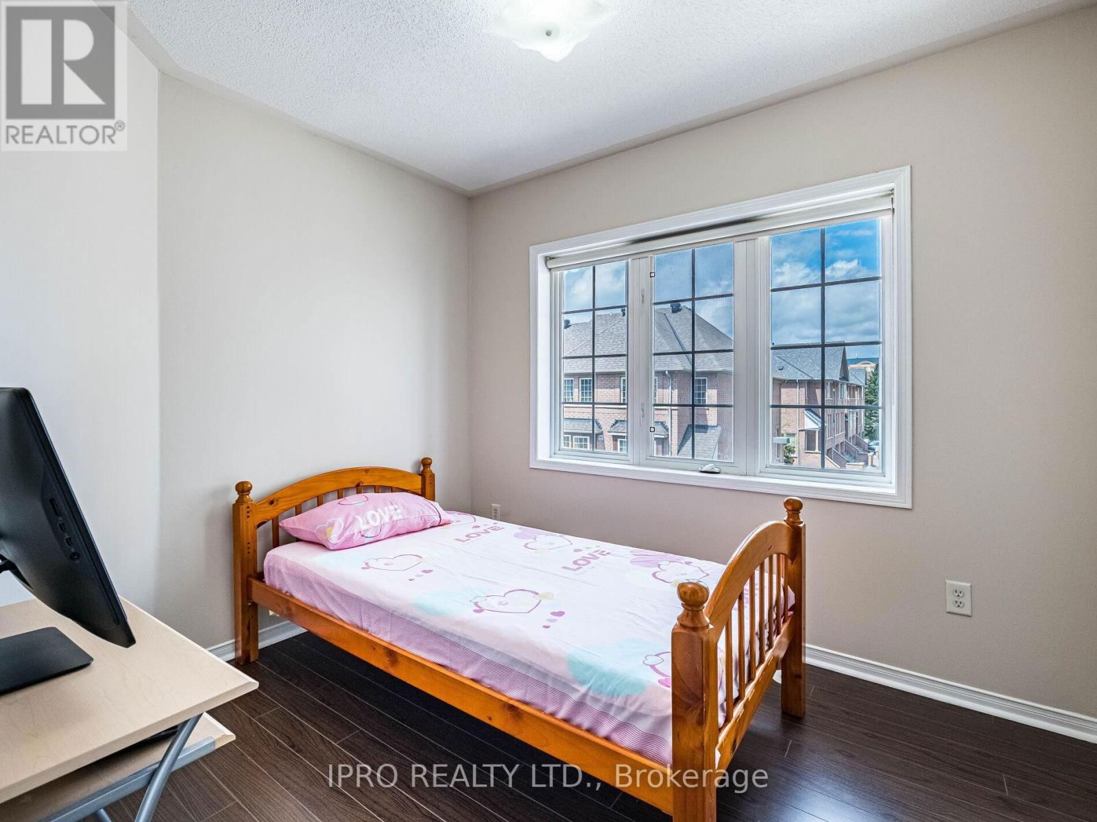 12 - 50 STRATHAVEN DRIVE Image 22