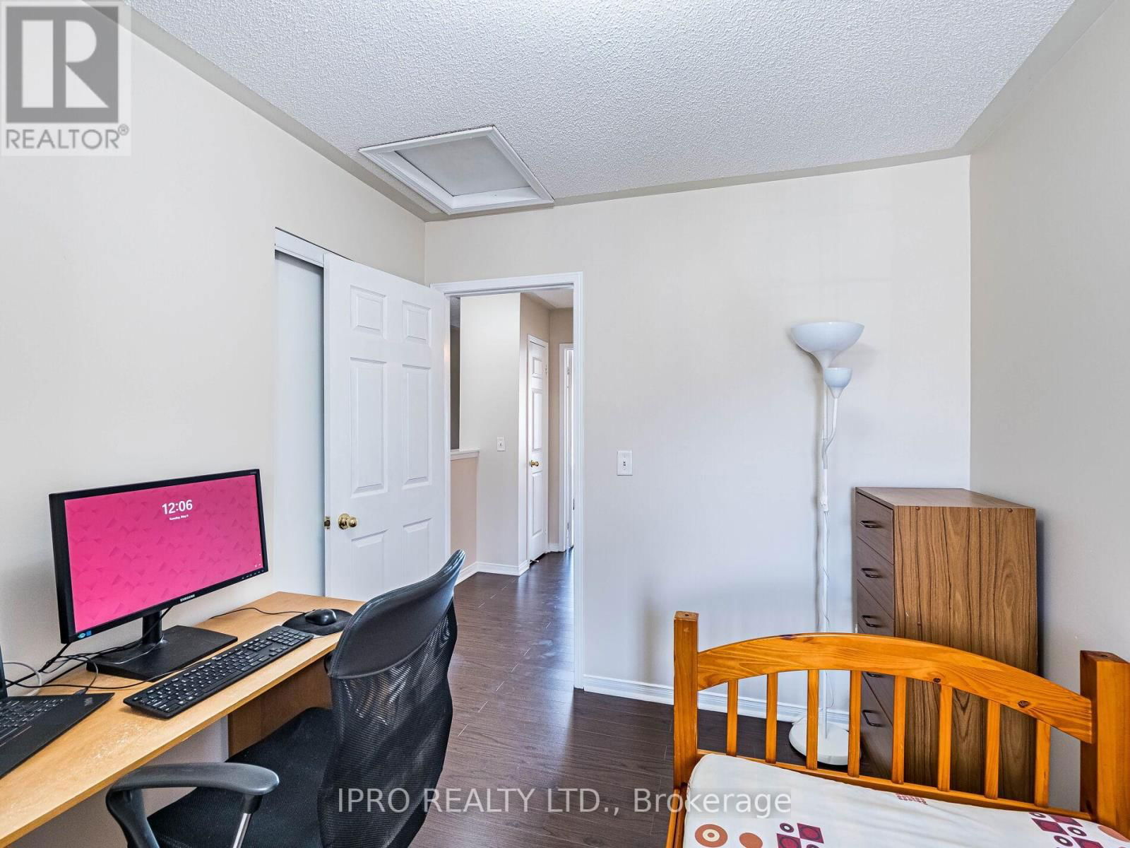 12 - 50 STRATHAVEN DRIVE Image 25
