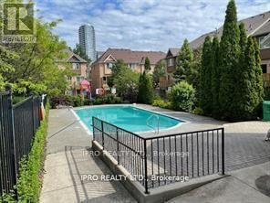 12 - 50 STRATHAVEN DRIVE Image 35