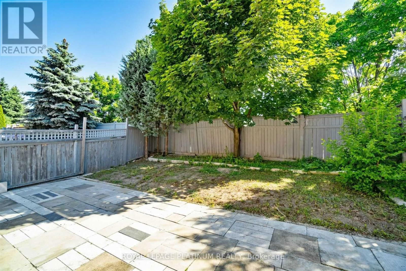 47 QUAIL FEATHER CRESCENT Image 1