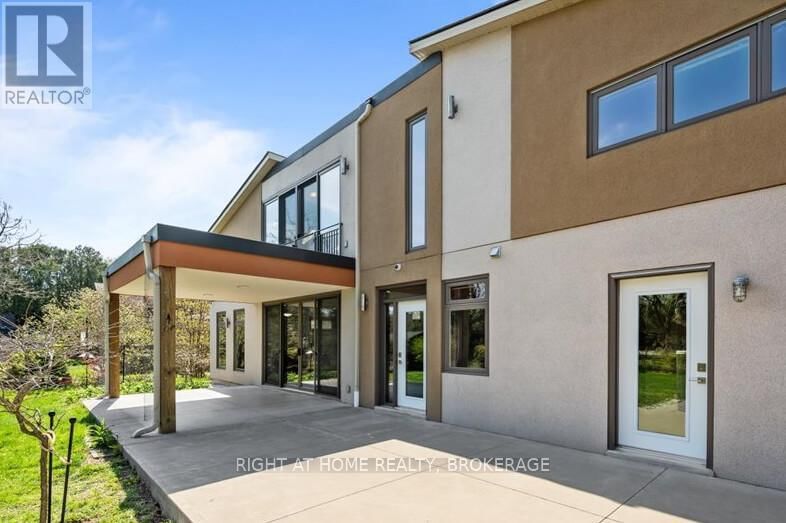 704 CEDAR AVENUE Image 36