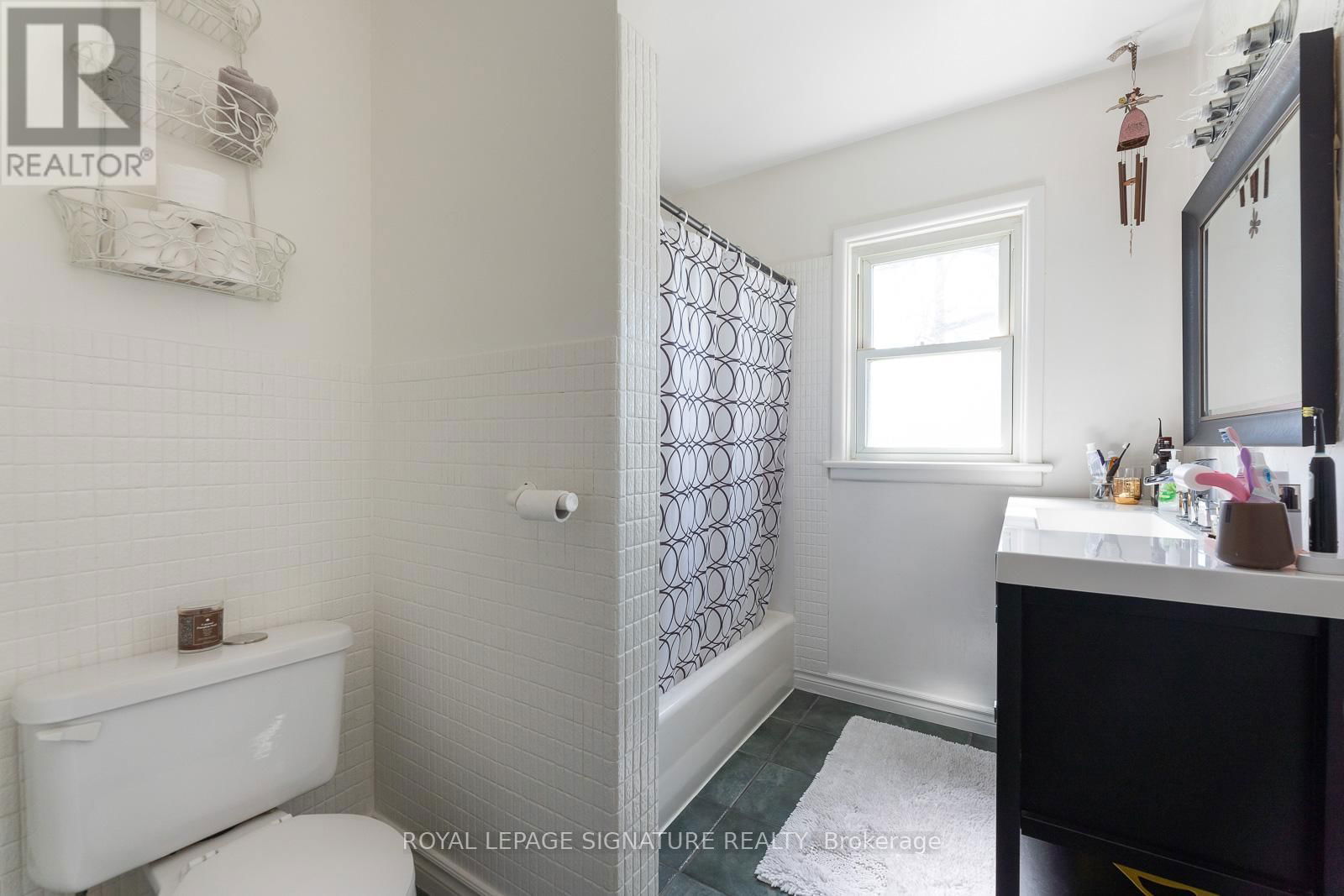 11 COPPERMILL DRIVE Image 20