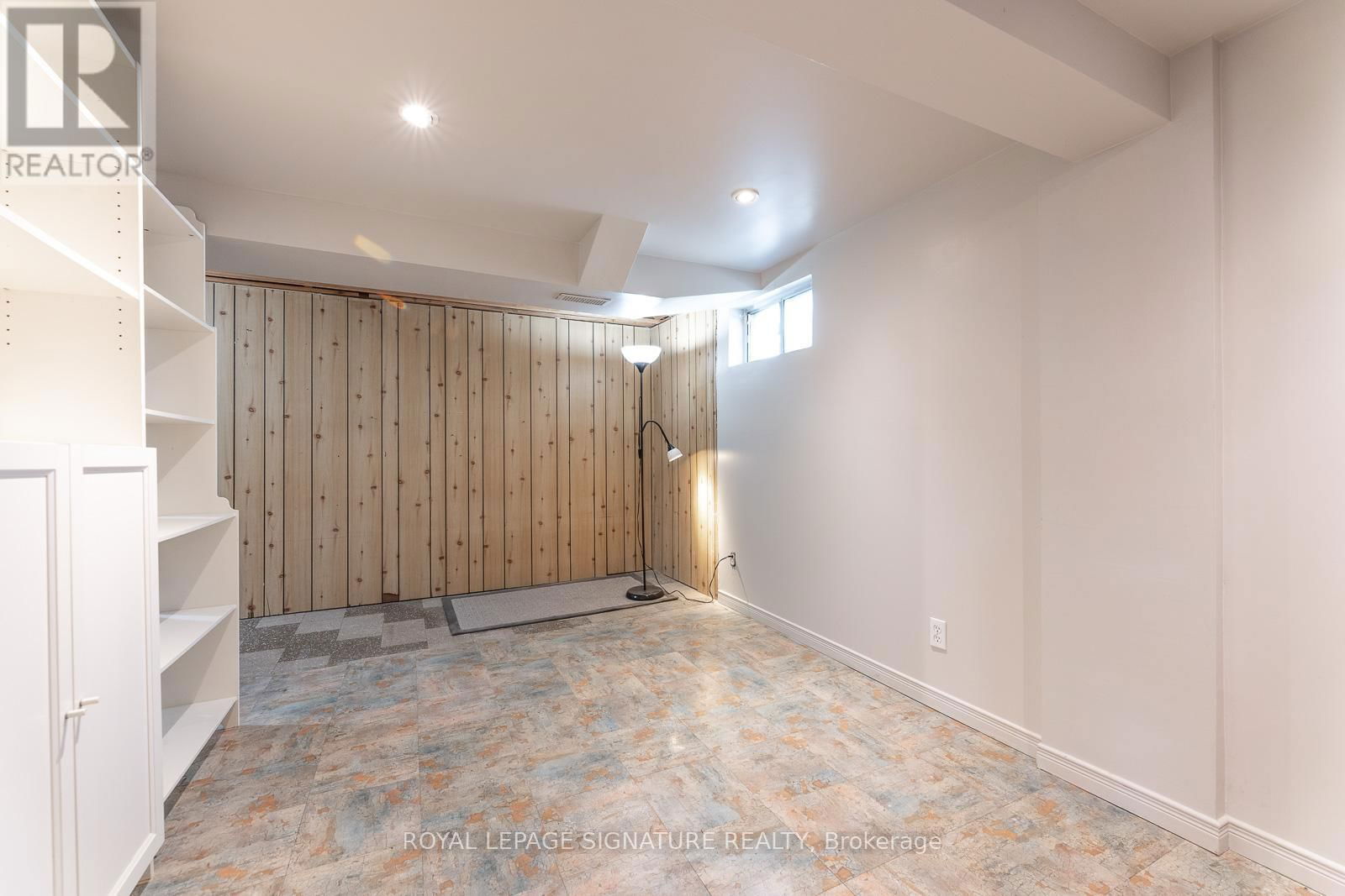 11 COPPERMILL DRIVE Image 26