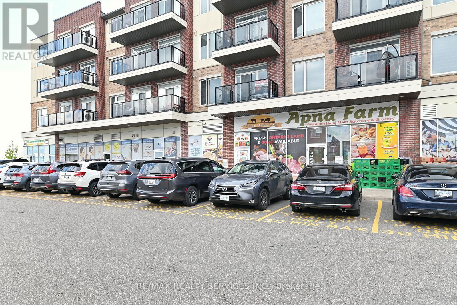 411 - 50 SKY HARBOUR DRIVE Image 40