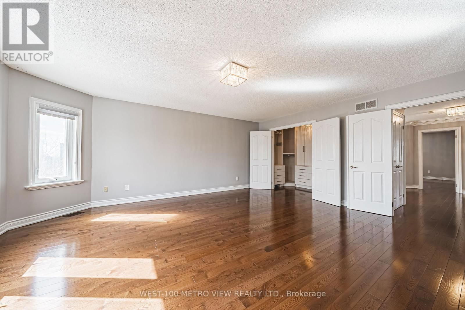 589 GLEN PARK AVENUE Image 14