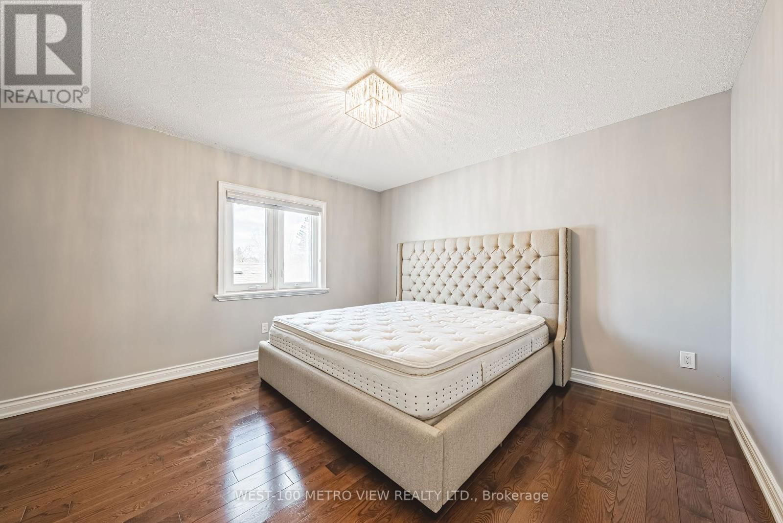 589 GLEN PARK AVENUE Image 23