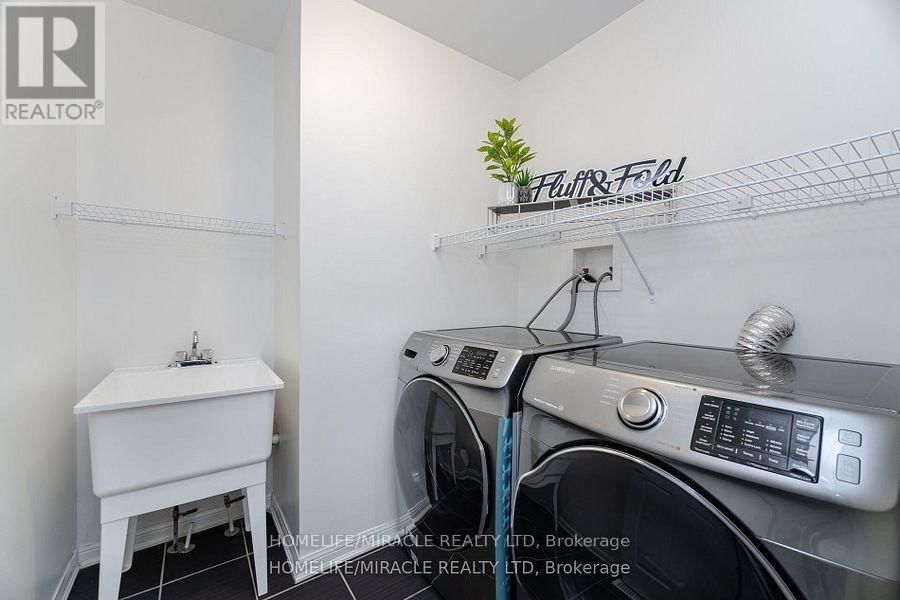 14 ROBERT PARKINSON DRIVE Image 28