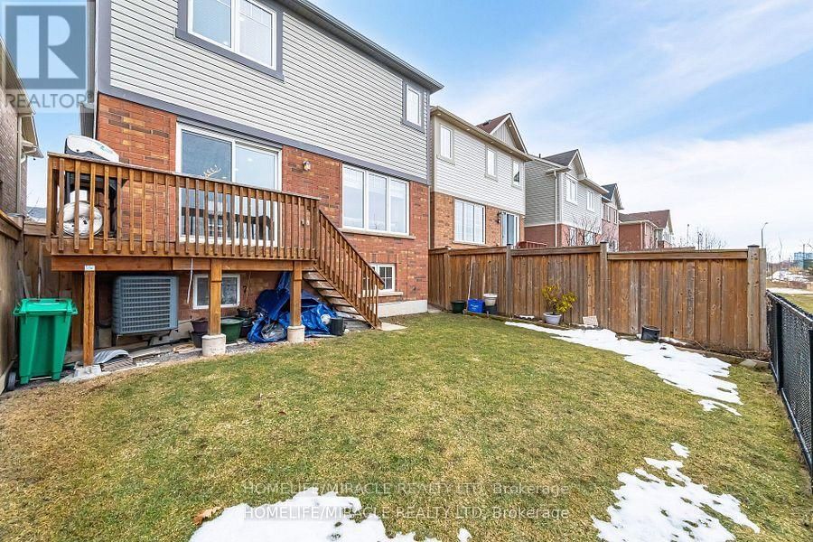 14 ROBERT PARKINSON DRIVE Image 34
