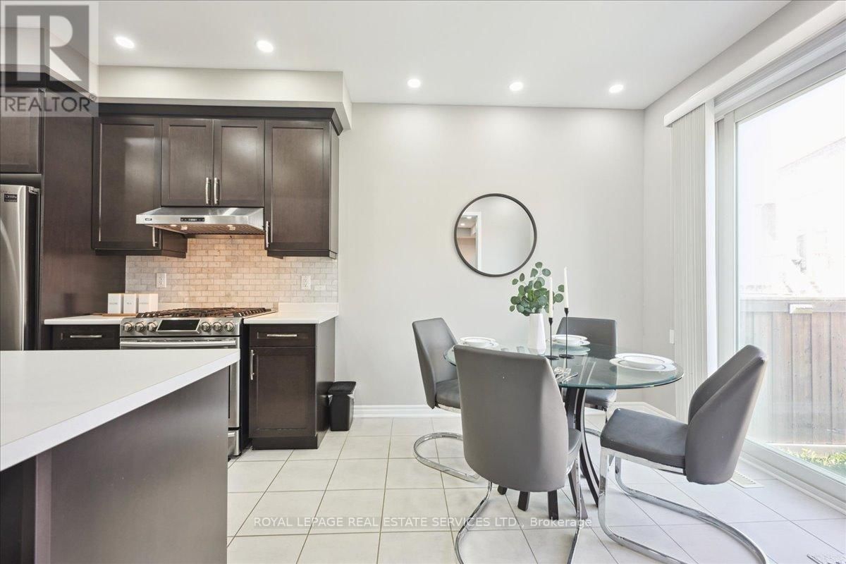 1335 ROSE WAY Image 11