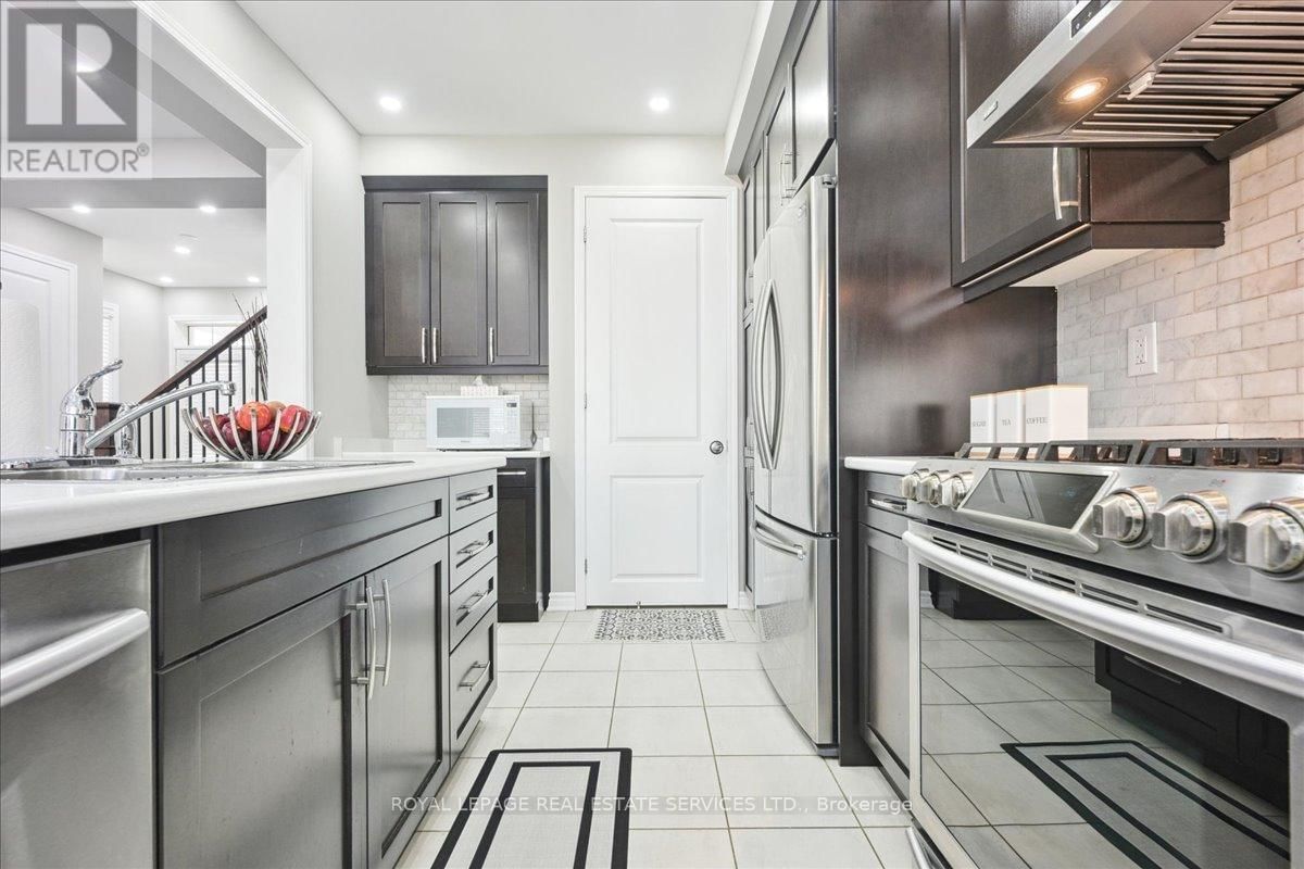 1335 ROSE WAY Image 14