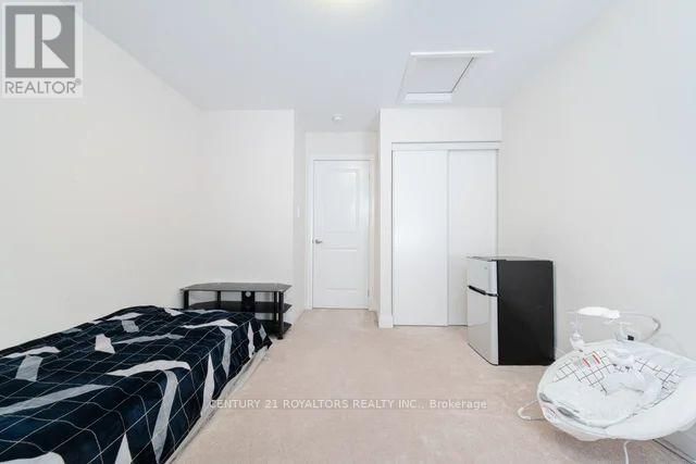 77 ENFORD CRESCENT Image 33