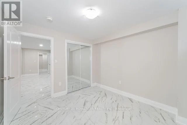 77 ENFORD CRESCENT Image 43