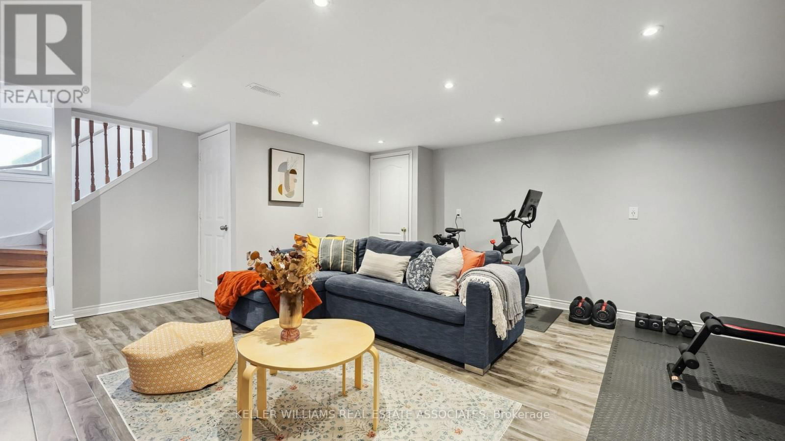 69 - 6399 SPINNAKER CIRCLE Image 26