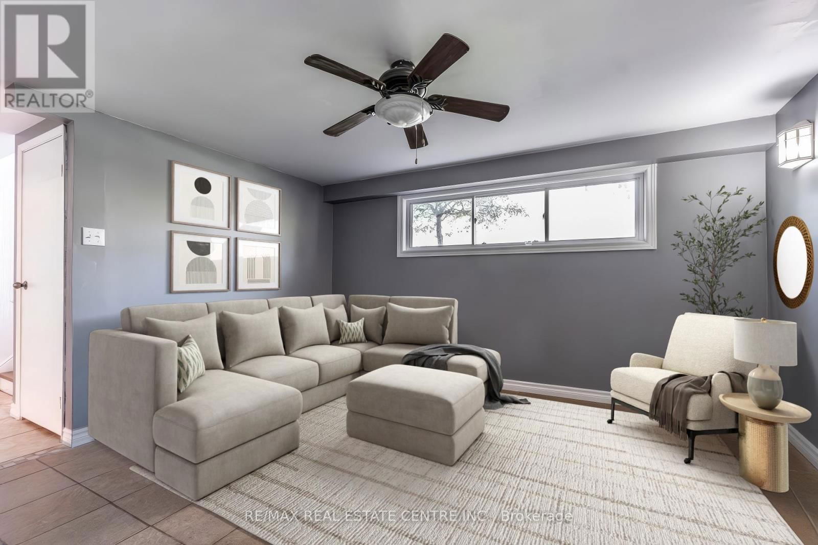 12 COBBLEHILL ROAD Image 17