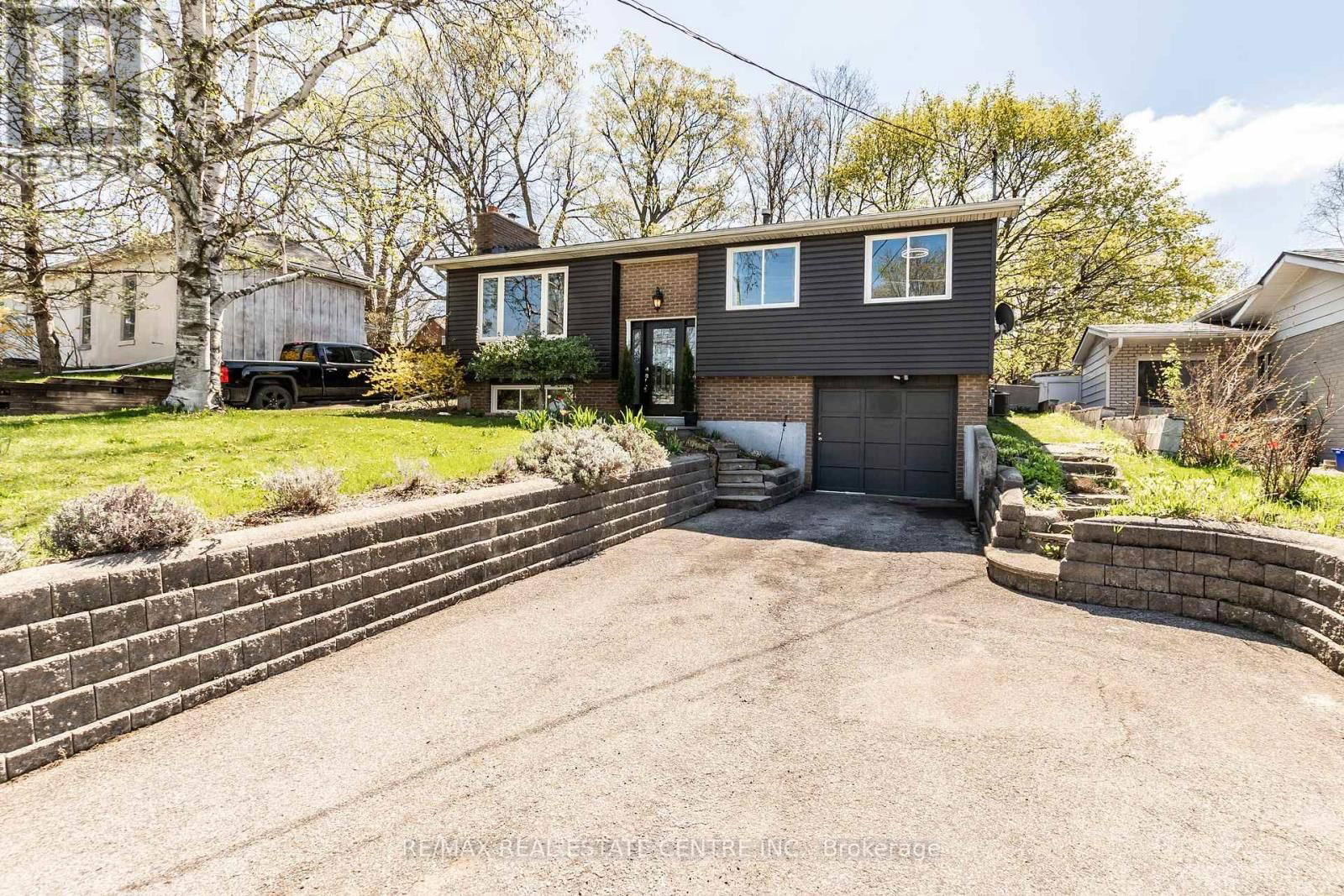 12 COBBLEHILL ROAD Image 2