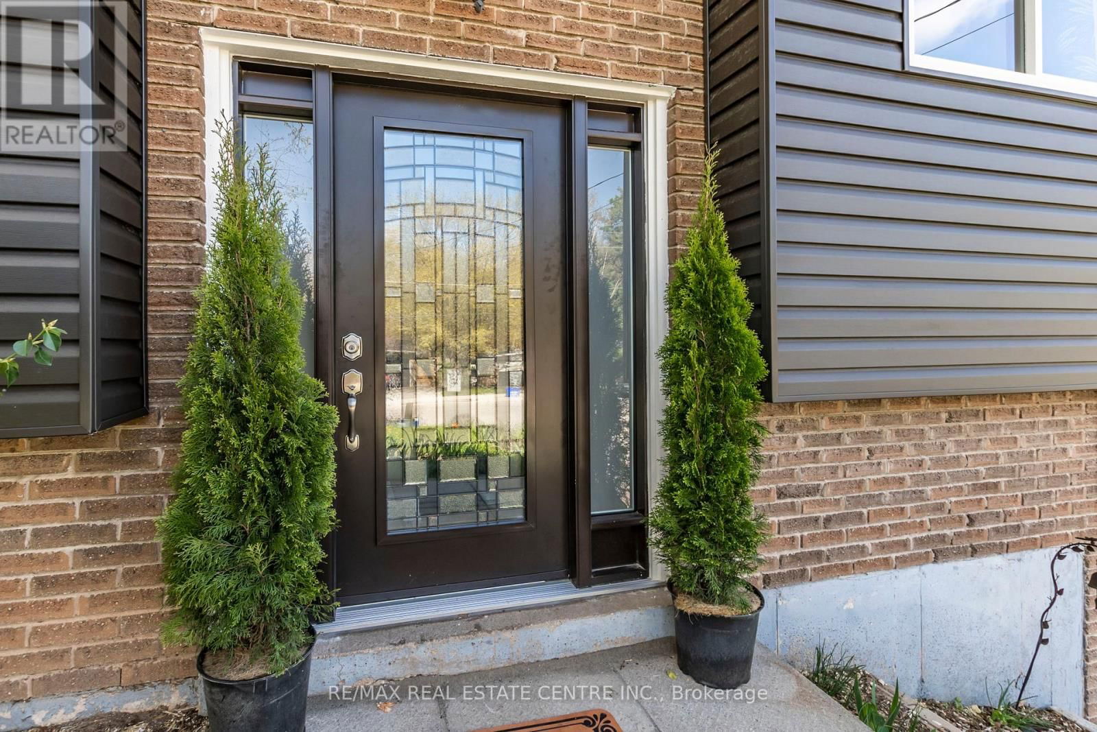 12 COBBLEHILL ROAD Image 3