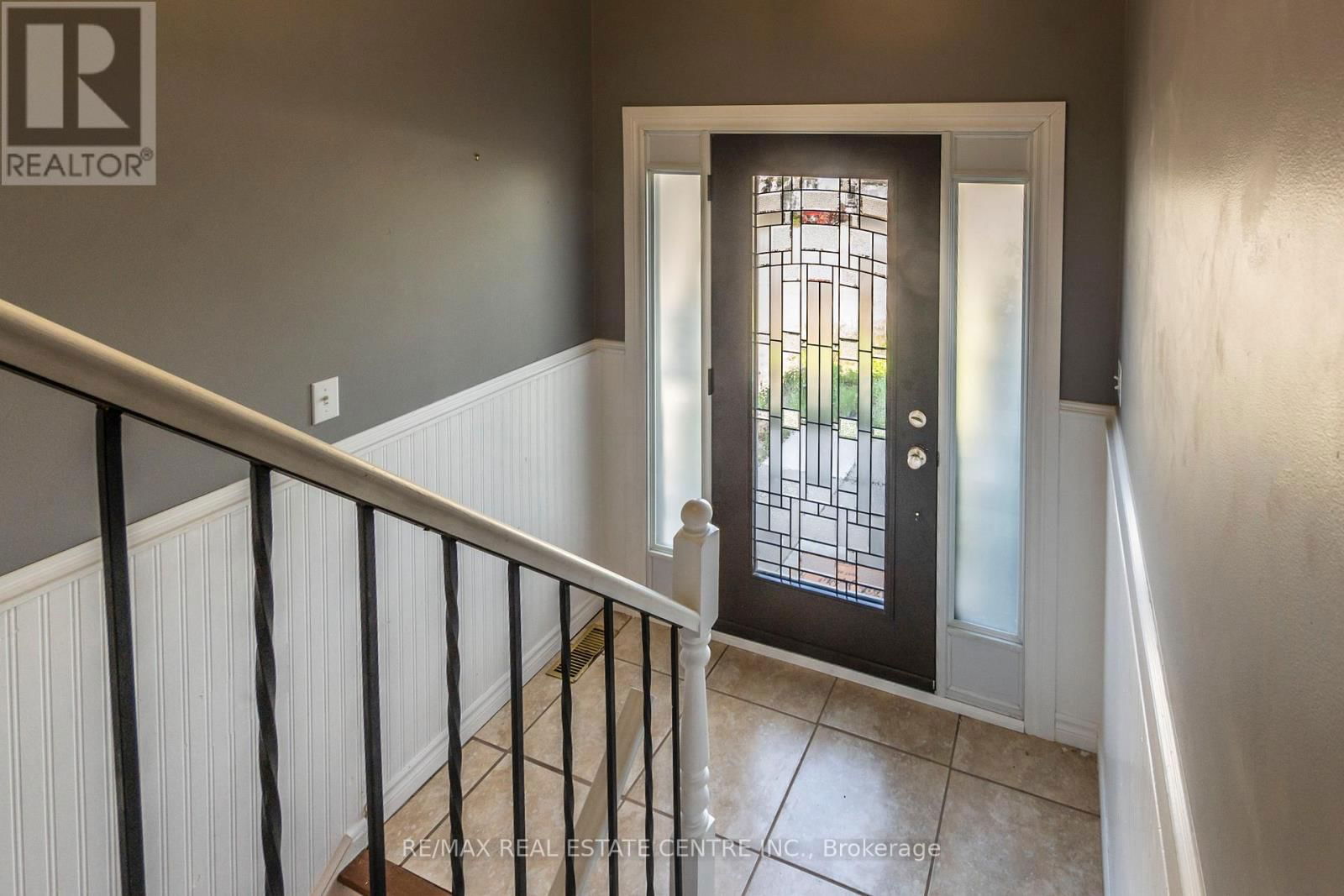 12 COBBLEHILL ROAD Image 6